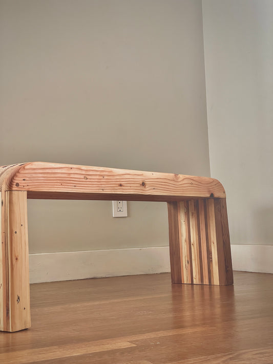 Rounded Palisade Bench [230104]